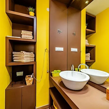 Welcome By Guide Blato (Korcula)