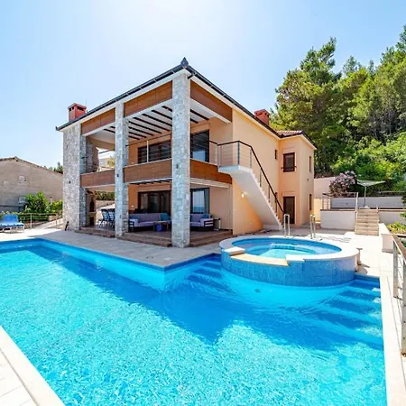 Welcome By Guide Vila Blato (Korcula)